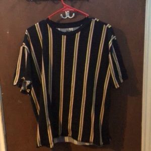 Black green yellow tee